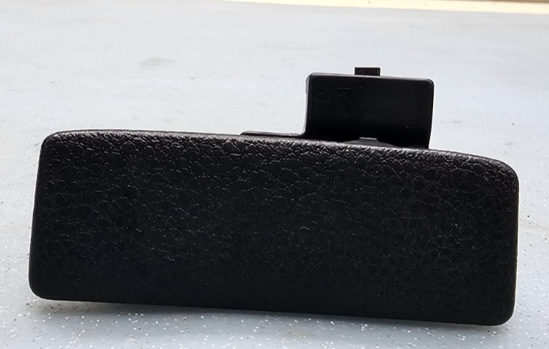 🔥07-12 Nissan Versa Glove Box Compartment Latch Handle Lock Assembly BLACK OEM