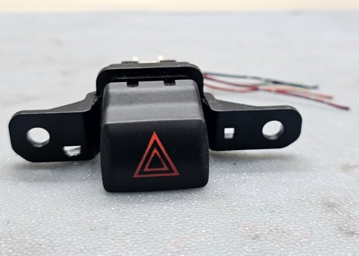 🔥07-13 Nissan Altima Hazard Emergency Warning Light Button Switch OEM
