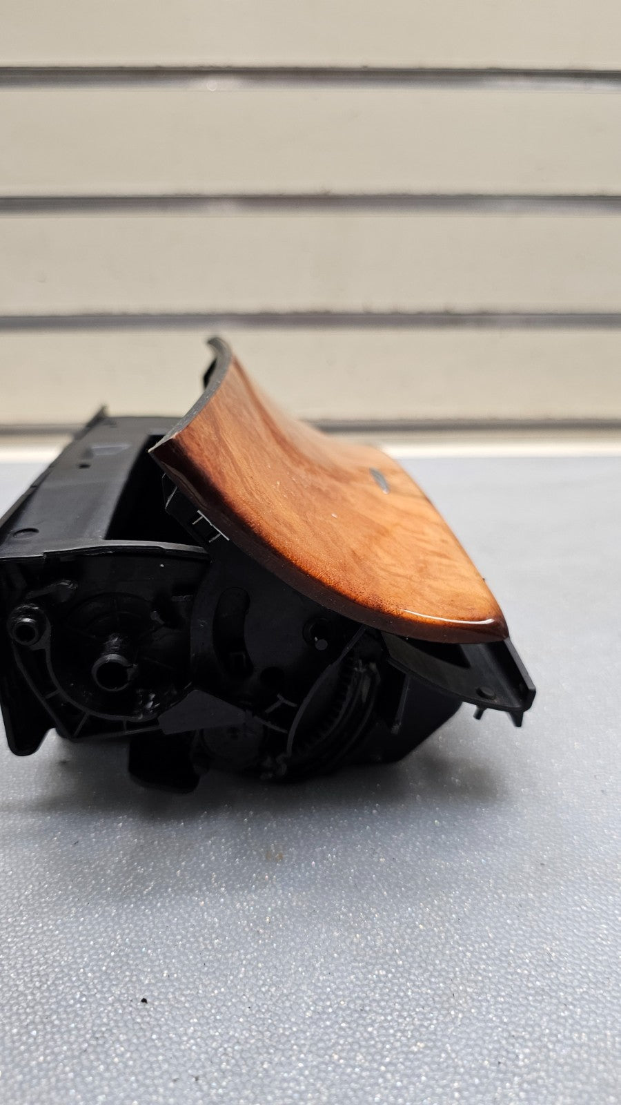 🔥03-11 Mercedes E55 E63 CLS500 Center Pocket Ashtray Ash Tray MATTE Wood OEM
