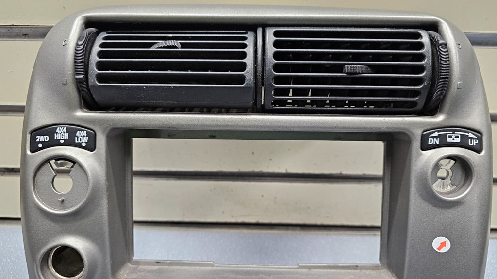 95-10 Ford Ranger EXPLORER Center Dash Radio Trim Surround Bezel Trim SILVER B2