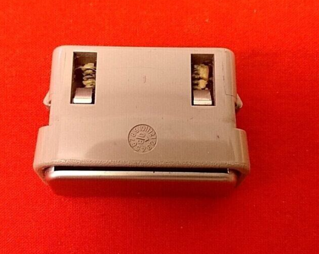 2003-2011 Lincoln Town Car Front Door Panel Arm Rest Latch Lock Button Assembly