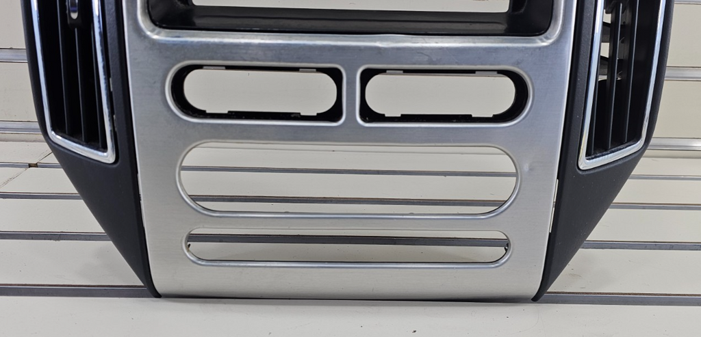 07-10 Ford Edge Center Front Dash Radio Bezel Trim Storage Climate Control Gray