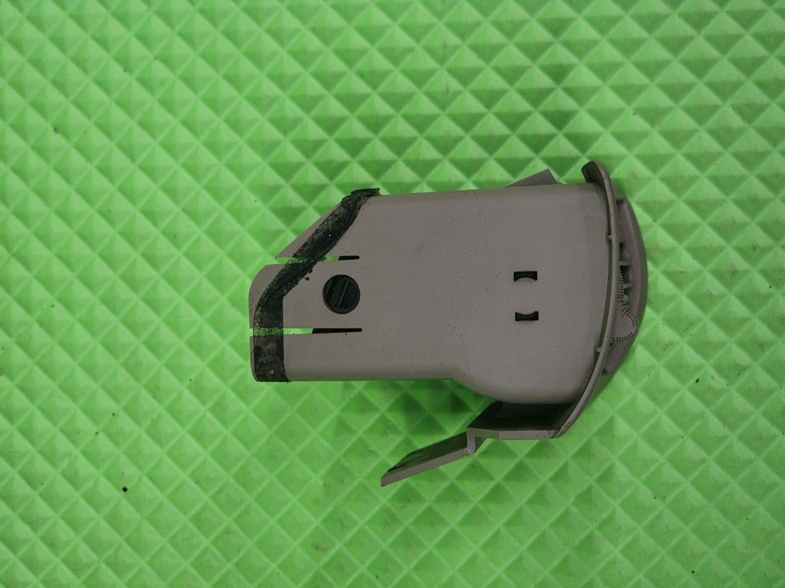🔥2003-2004 Ford Mustang Cobra Interior AC Vent OEM LEFT DRIVER GRAY VT63