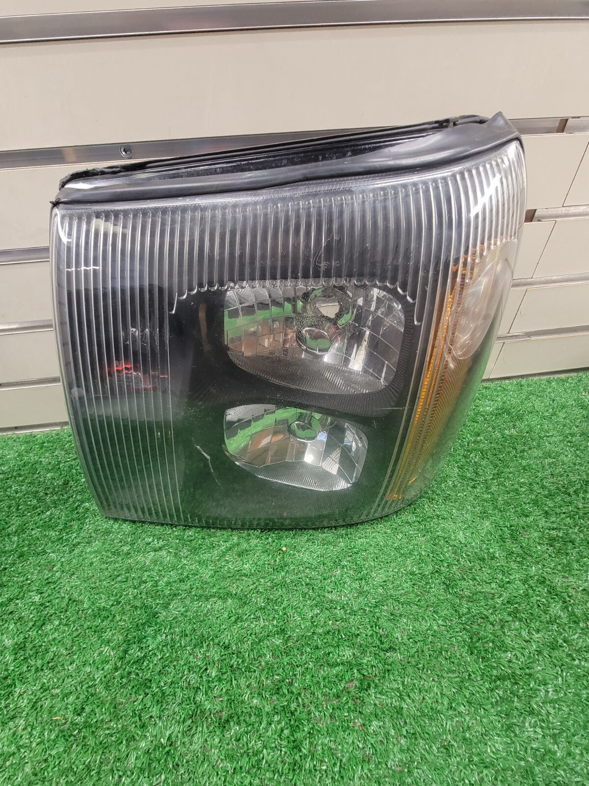 🔥2002 - 2006 Cadillac Escalade EXT ESV Headlight Left LH  HID OEM