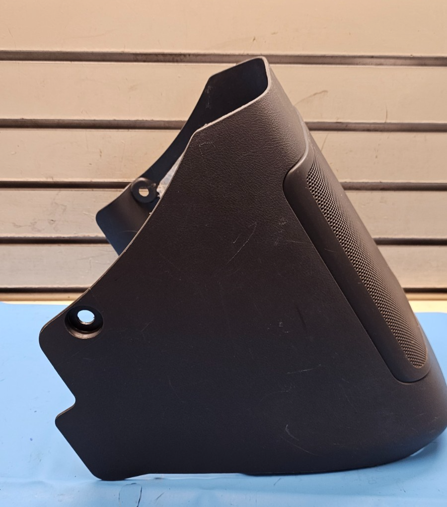 🔥03-11 OEM Honda Element Front Floor Center Subwoofer Speaker Cover Trim Black