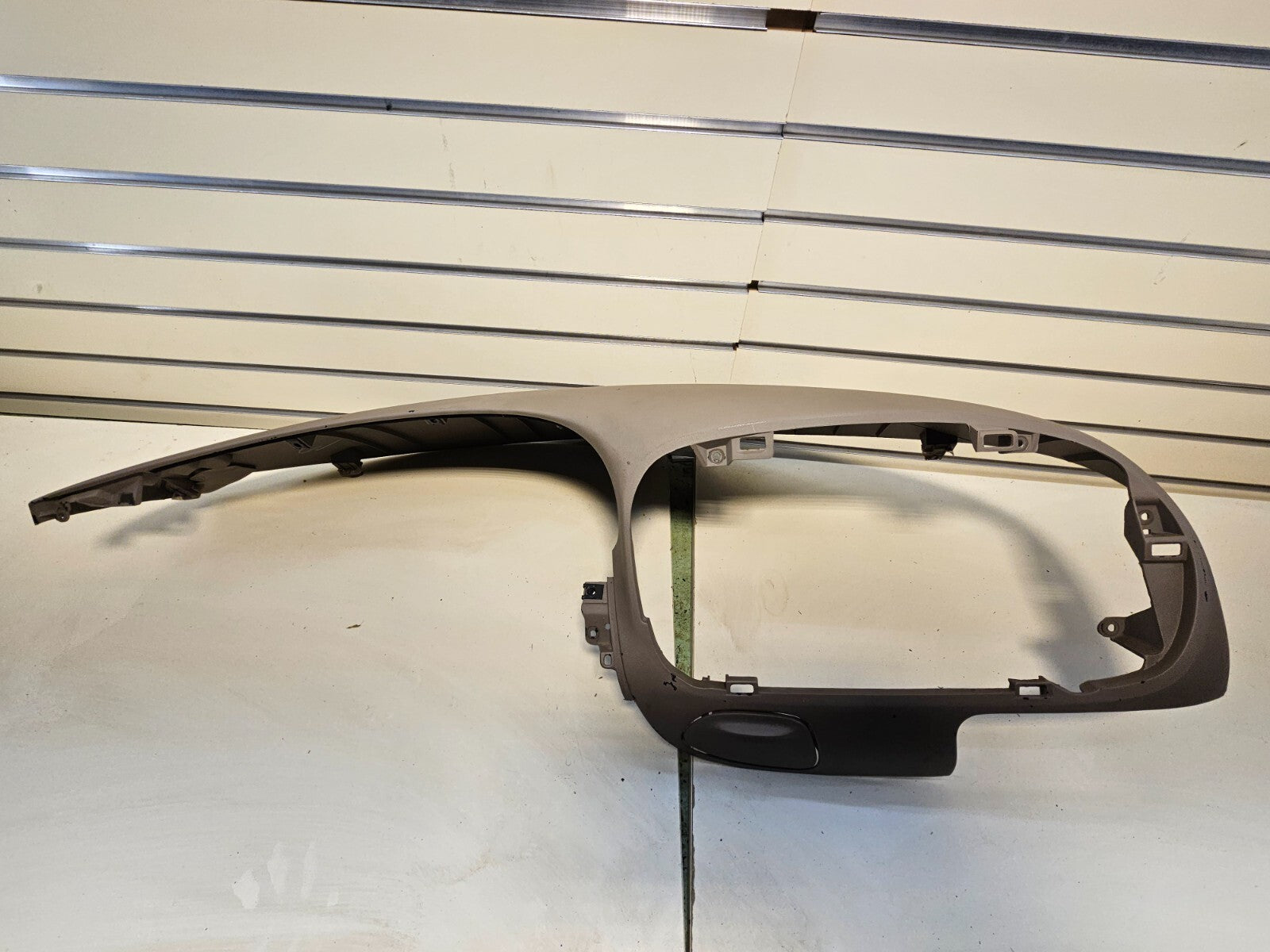 🔥97-03 Ford F150 EXPEDITION Upper DASH PAD Dashboard Panel Bezel Trim Tan DP2