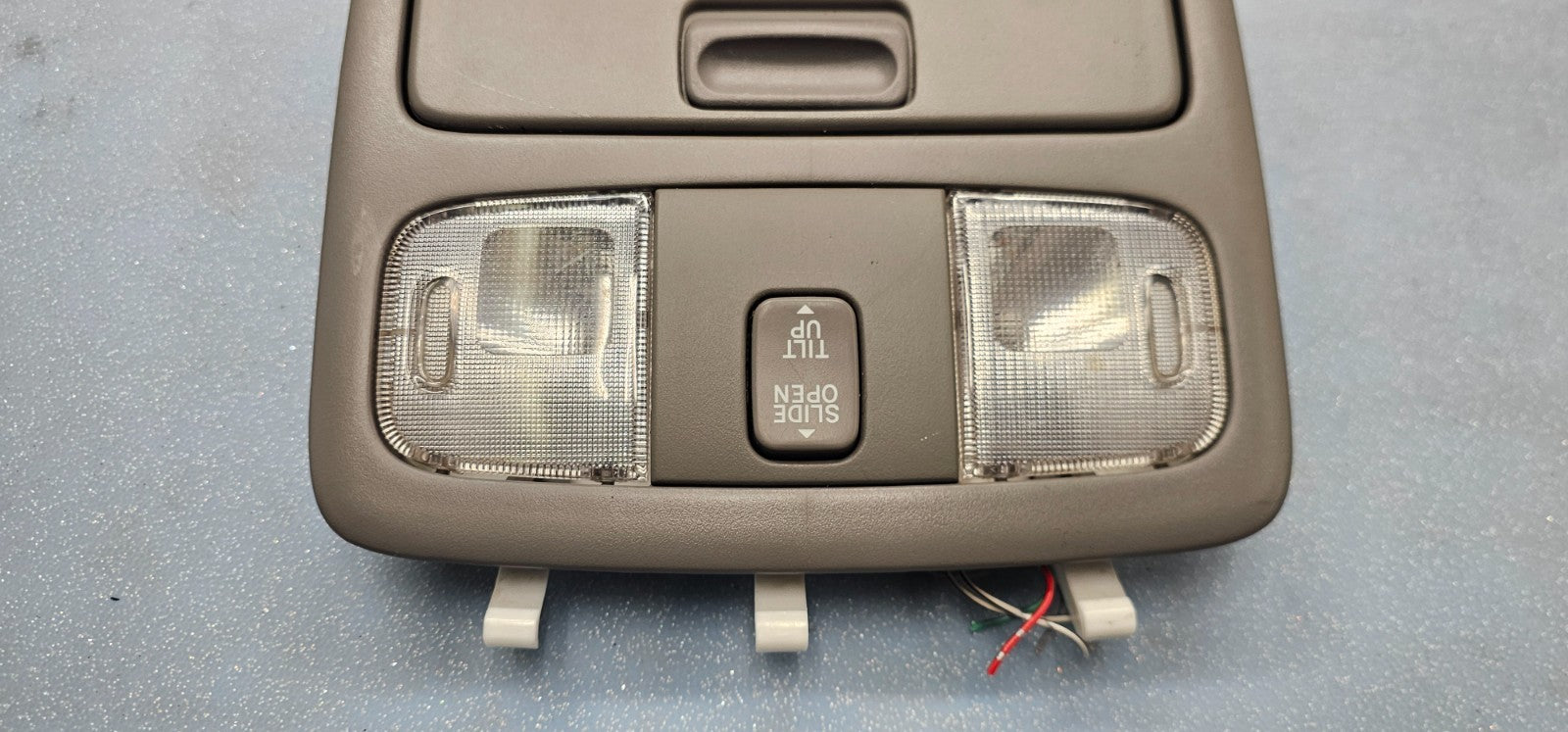 🔥02-06 TOYOTA CAMRY 4RUNNER Overhead Console DOME Light Lamp tan OEM