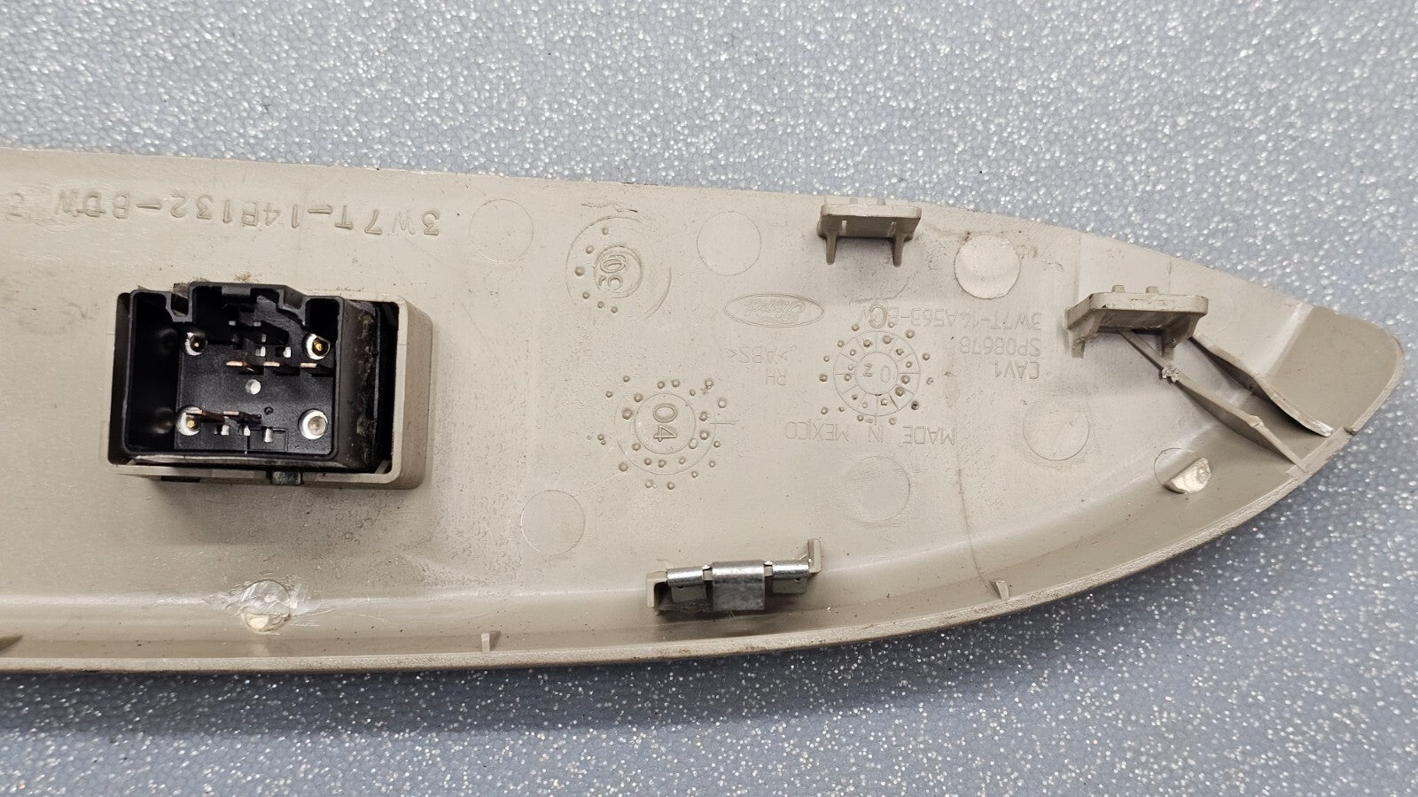 🔥03-08 Crown Victoria Right Passenger Power Window 2 Door Switch Control TAN