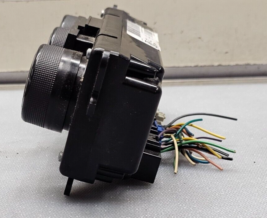 🔥07-09 CHEVY EQUINOX DASH CENTER AC HEATER CLIMATE TEMPERATURE CONTROL UNIT OEM
