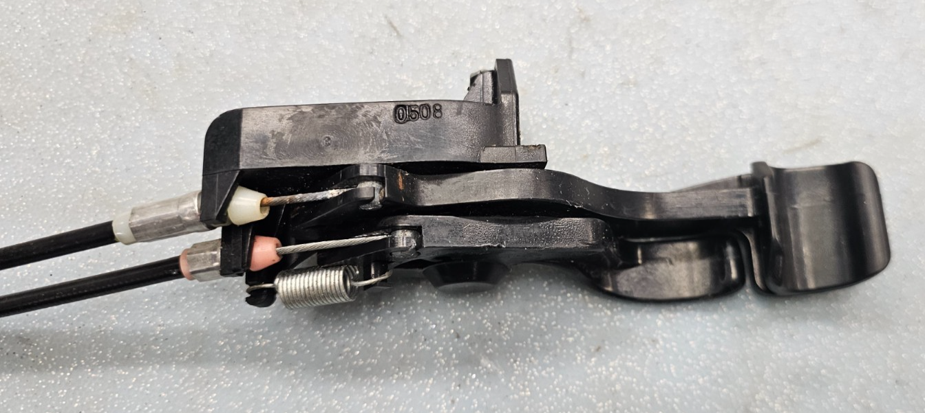 🔥97-03 Camry Prius Trunk Luggage Door Lock Lever Open Release Sub-Assy Assembly
