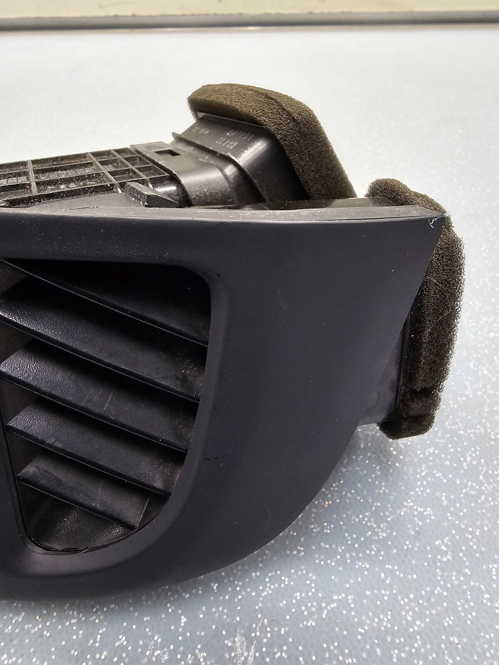 🔥10-13 FORTE DASH RIGHT PASSENGER AC AIR VENT HEATER FILTER CONDITIONER BLACK