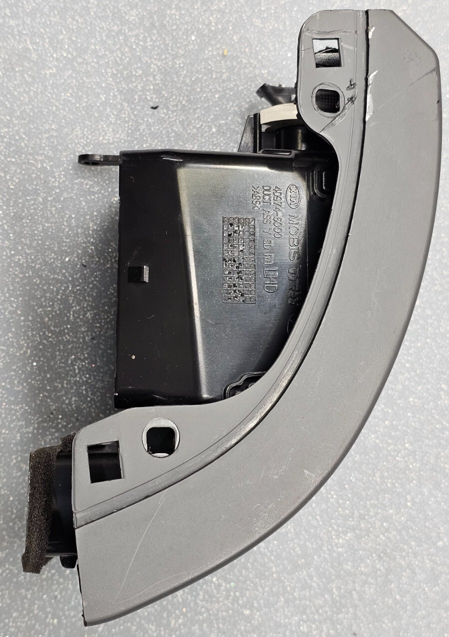 🔥06-12 Kia Sedona Dash Right Passenger AC A/C Air Vent Heater Panel Silver