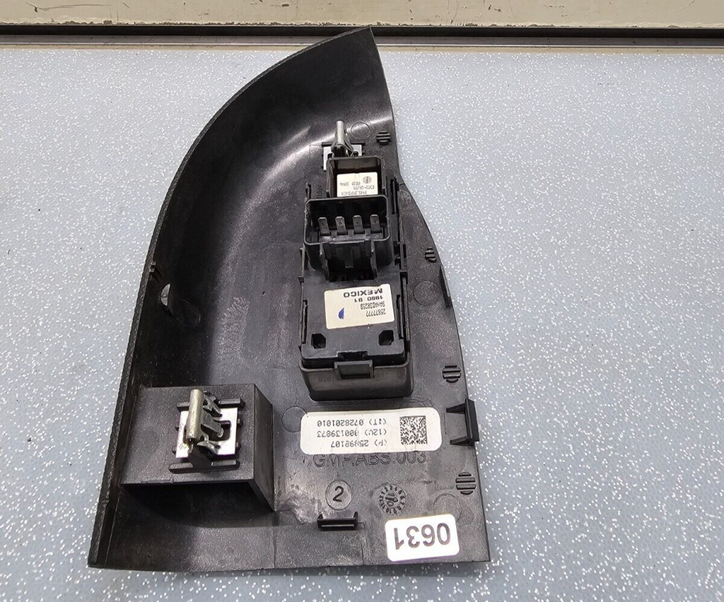 🔥07-13 SILVERADO SIKERRA REAR LEFT DRIVER POWER WINDOW SWITCH SILVER/BLACK WS47