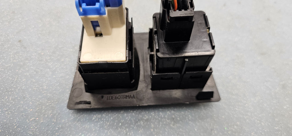 🔥04-07 Dodge Durango Pedal Adjust Dashboard Switch Outlet OEM