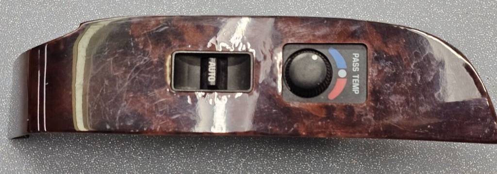 🔥01-03 Oldsmobile Aurora  Front Right Passenger Power Window Switch Assembly