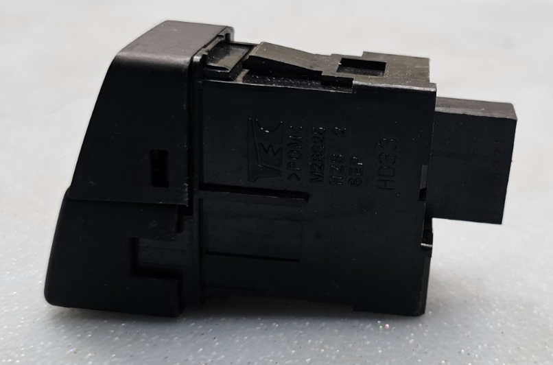 🔥07-11 Honda CR-V Emergency Hazard Flasher RH Passenger Switch Assembly Black