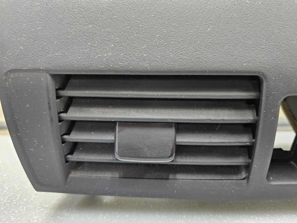🔥04-08 MAZDA 3 MAZDA3 FRONT CENTER DASH VENT HAZARD BUTTON BEZEL TRIM OEM BLACK