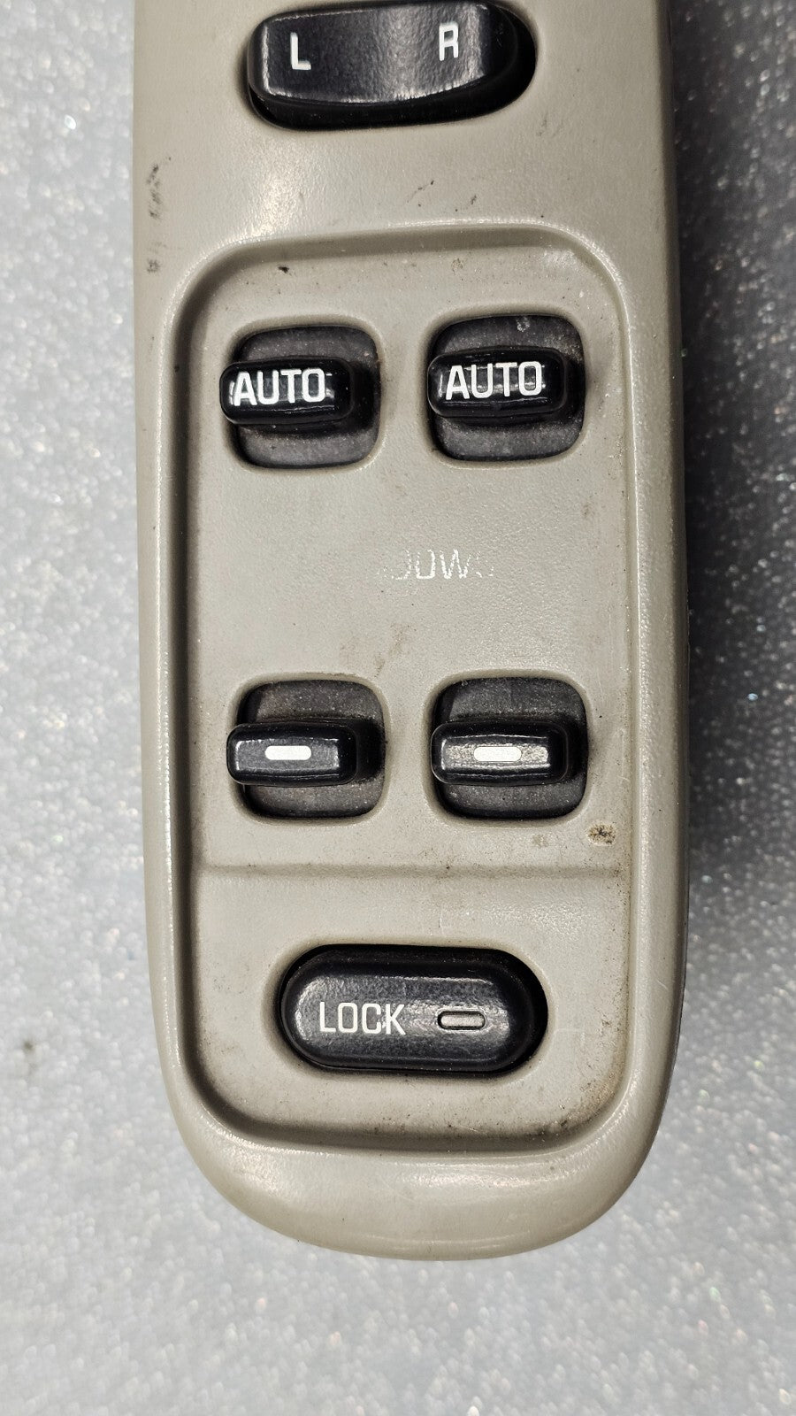 🔥00-05 Buick Lesabre Left Driver Master Power Window Switch Assembly Gray OEM