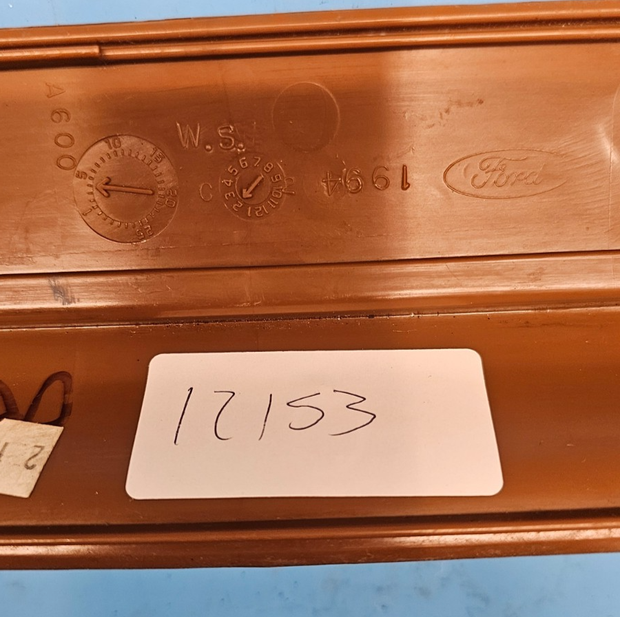 🔥92-94 Mercury Grand Marquis Dash Trim Bezel Panel Assembly Wood/Tan OEM