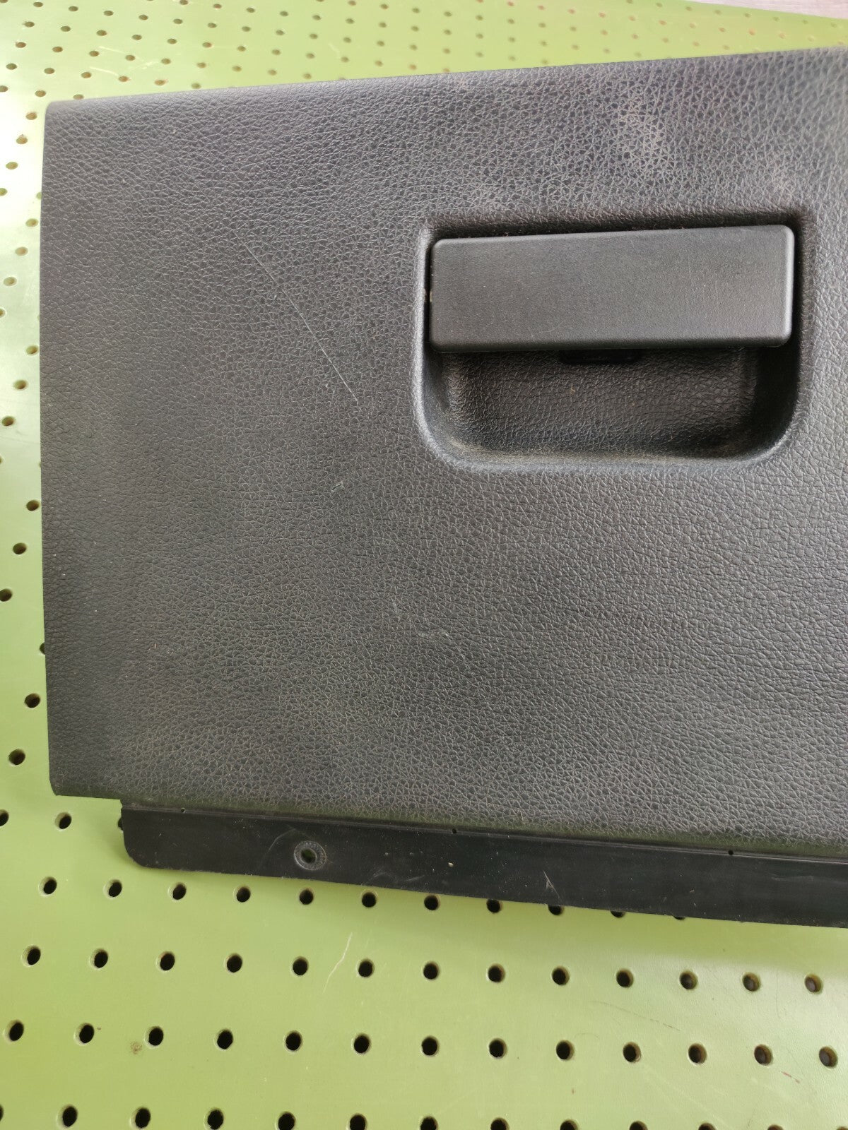 🔥04-08 Ford F-150 Dash GLOVE BOX Storage Compartment Door BLACK G7