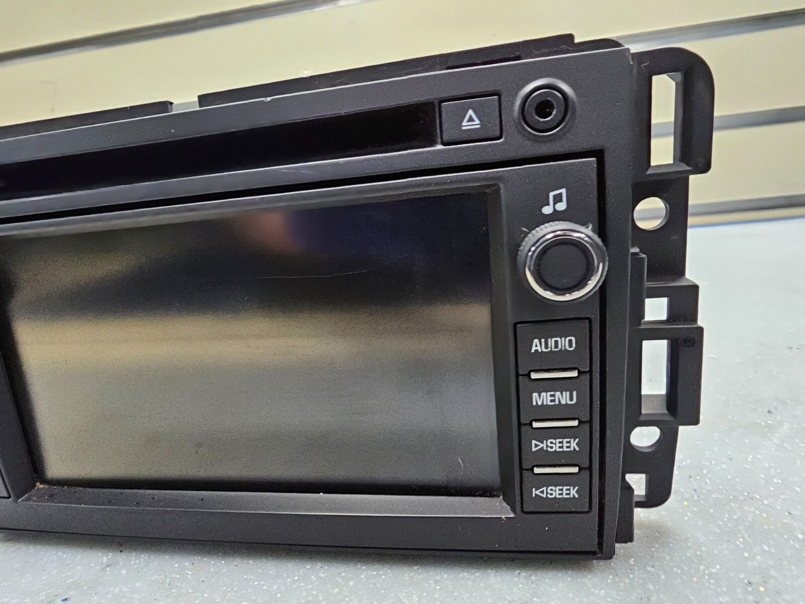 🔥07-09 SILVERADO TAHOE SIERRA DASH FRONT AM FM CD DVD MP3 Navigation Radio UVB