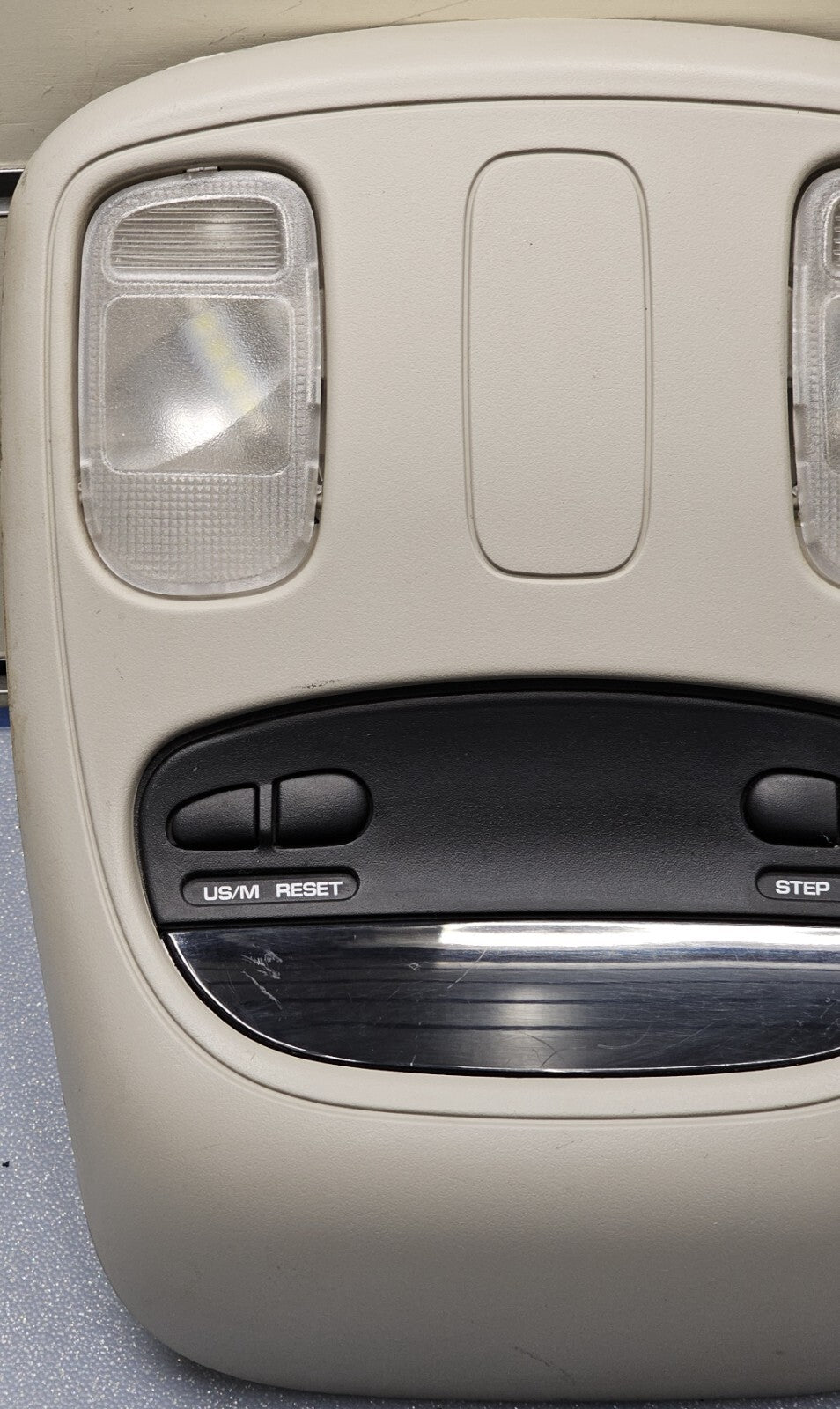 🔥02-05 Dodge RAM Overhead Console DOME Light Roof🔴Digital Compass GRAY 05