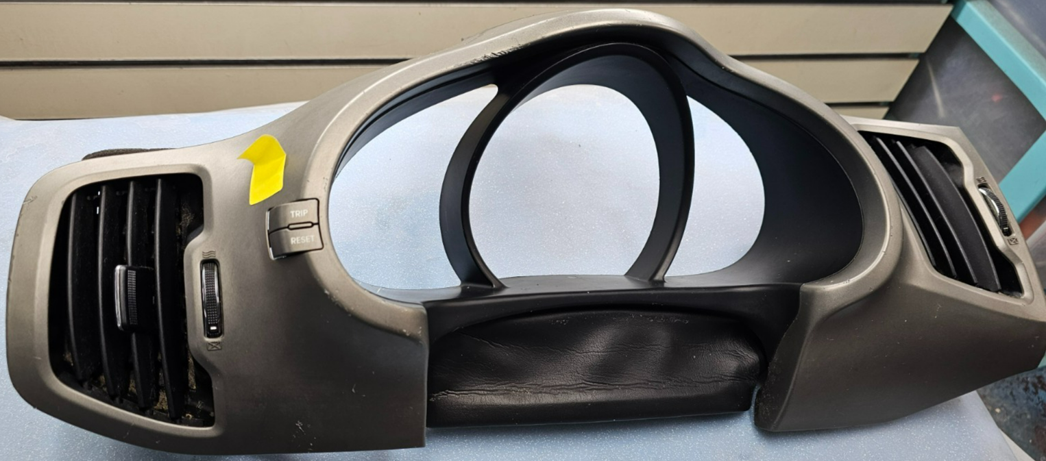 11-16 KIA SPORTAGE DASH SPEEDOMETER INSTRUMENT GAUGE CLUSTER BEZEL TRIM SILVER