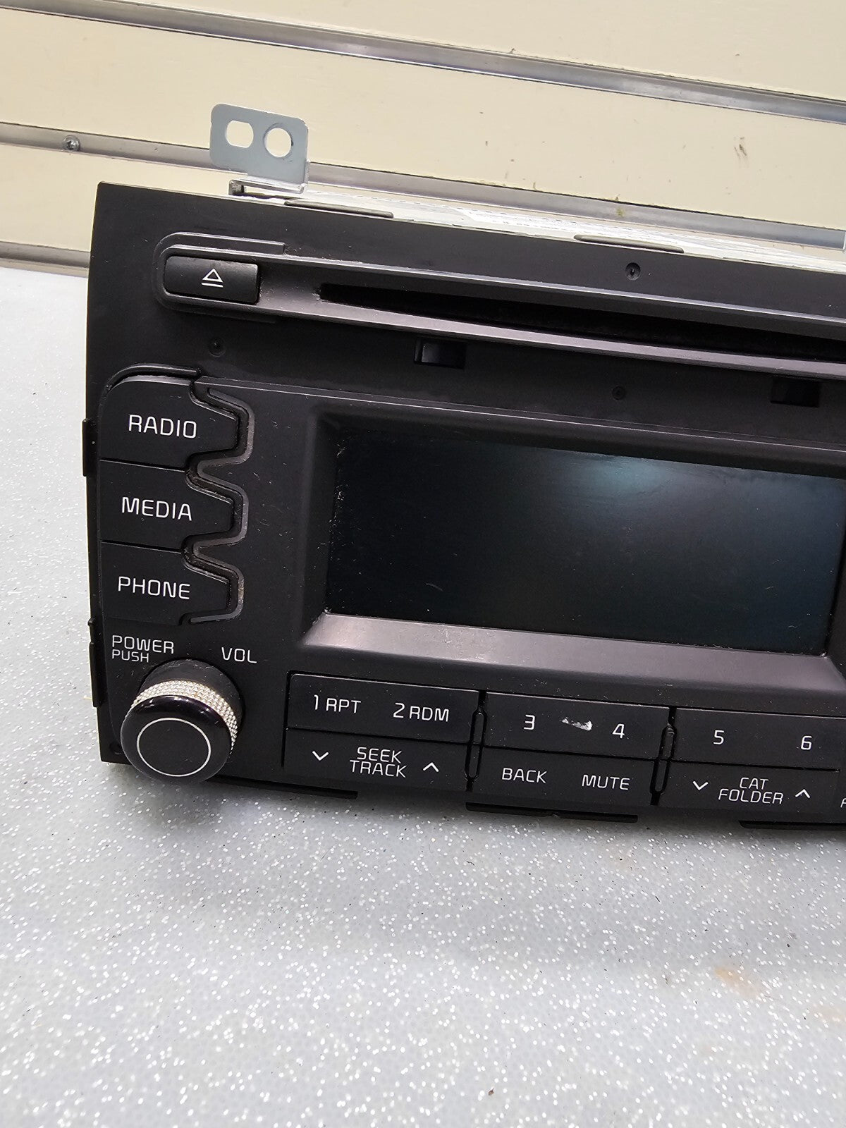 🔥2014 - 2016 Kia Sportage Radio Receiver Cd Player Audio Equipment RSU68