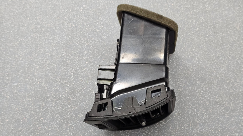 🔥05-10 VOLKSWAGEN JETTA FRONT CENTER DASH RIGHT PASSENGER AIR VENT HEATER BLACK