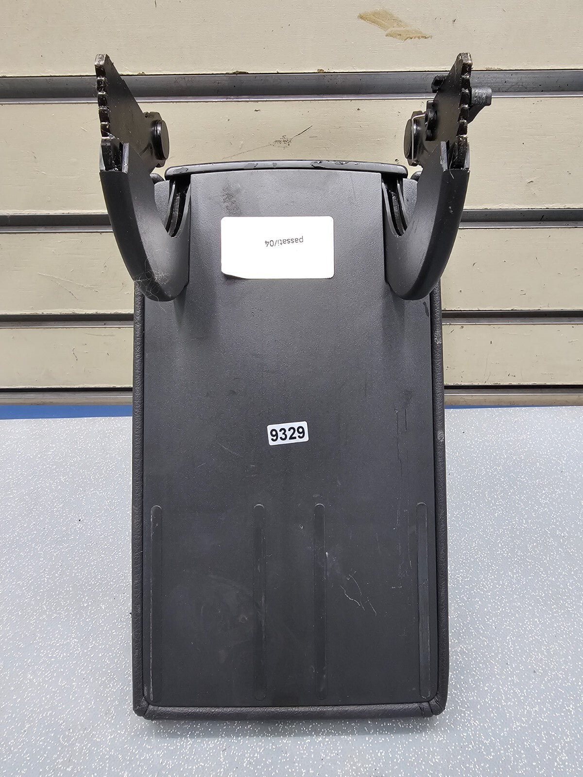 01-05 Volkswagen Passat Front Center Console Cover Lid Armrest Top Pad Black OEM