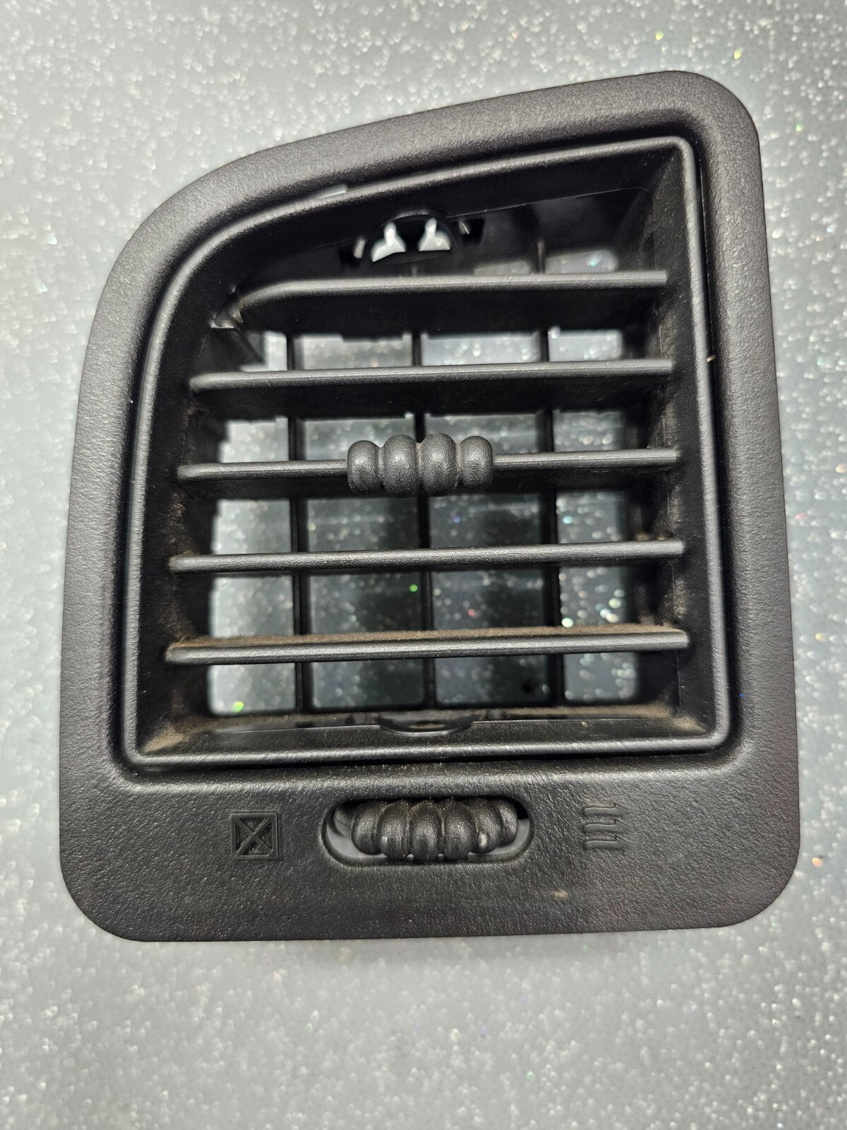 🔥99-06 Silverado Sierra Dash Air Vent Heater Climate Temperature Left Black OEM