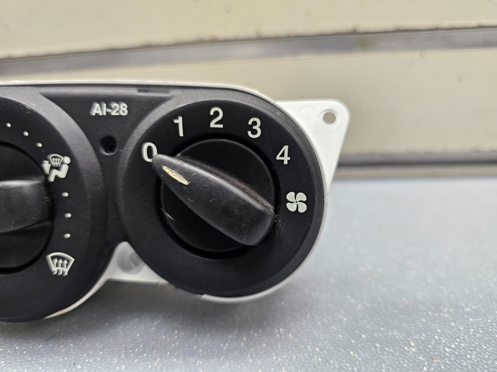 🔥00-07 Ford Focus Dash A/C Heater Climate Control Temperature Conditioner OEM