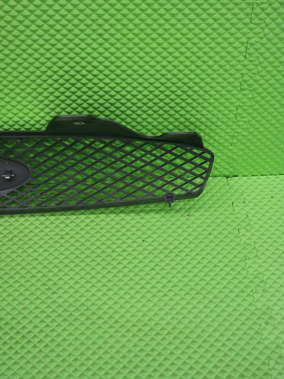🔥2004-2007 Ford Taurus Front Hood Grill Grille w/ Emblem dark gray