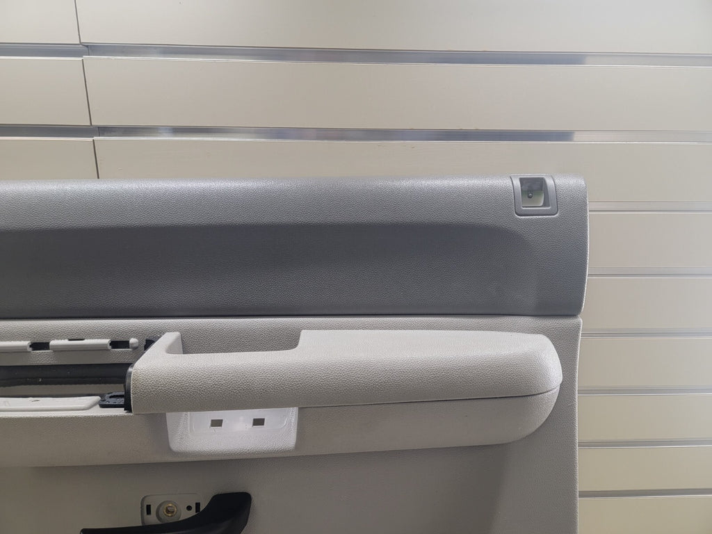 🔥07-09 Chevrolet Silverado GMC Sierra Door Panel right passenger side gray D19