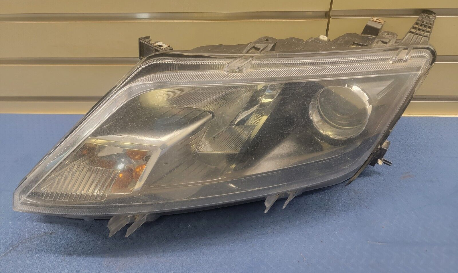 🔥10-12 FORD FUSION Left Driver headlight headlamp Assembly Bezel halogen OEM