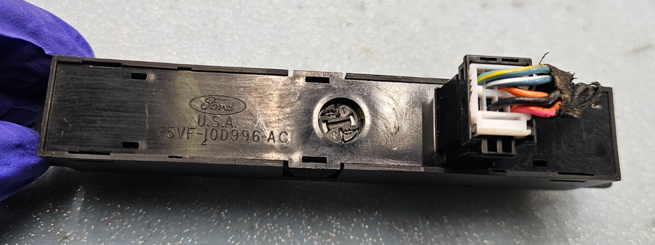 🔥1995-1997 Lincoln Town Car Speedometer Select Reset Dash Switch OEM