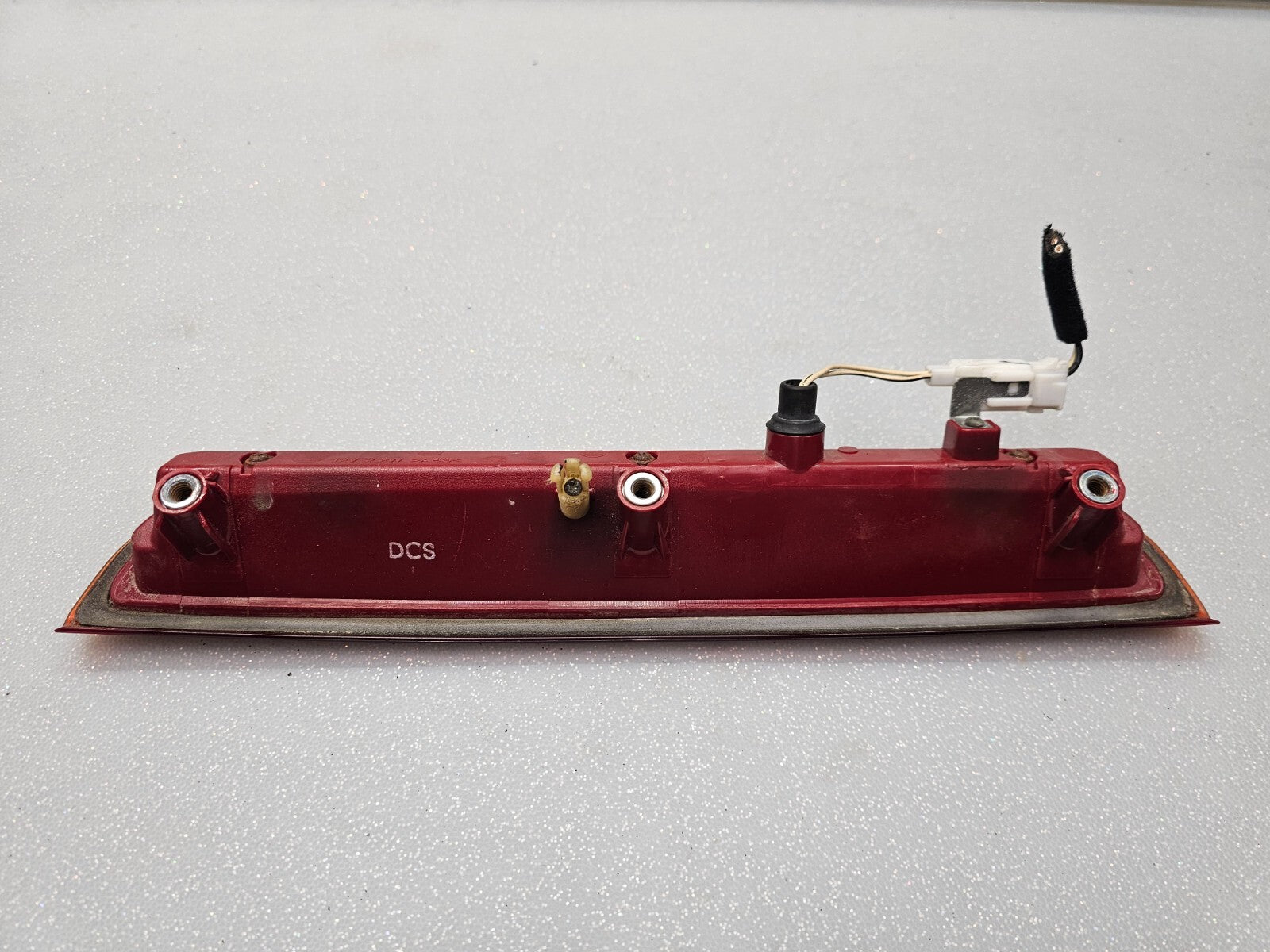 🔥2006-2014 KIA SEDONA HIGH MOUNT THIRD BRAKE LIGHT TAIL LIGHT STOP LAMP LED