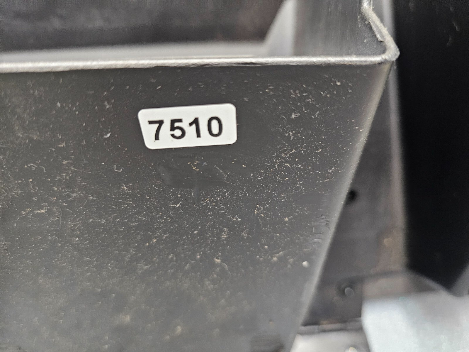 🔥99-06 SILVERADO SIERRA Dash GLOVE BOX Storage Compartment Assembly GRAY G3