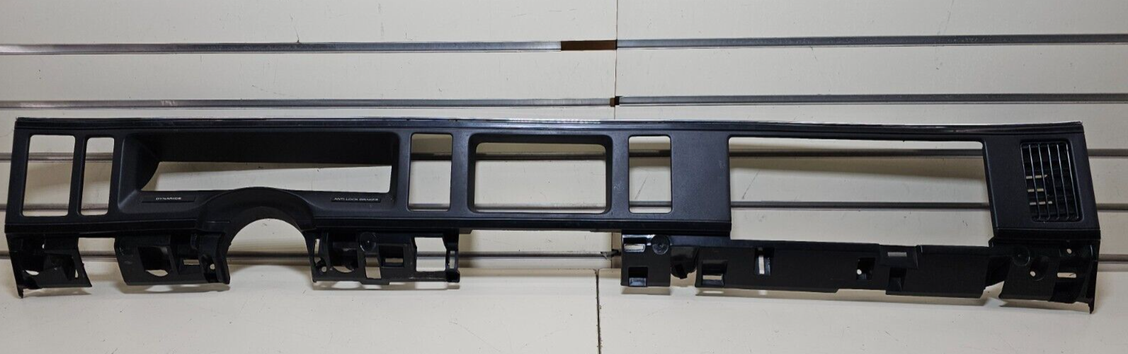🔥96-99 BUICK LESABRE DASH SPEEDOMETER INSTRUIMENT CLUSTER BEZEL TRIM PANE BLACK