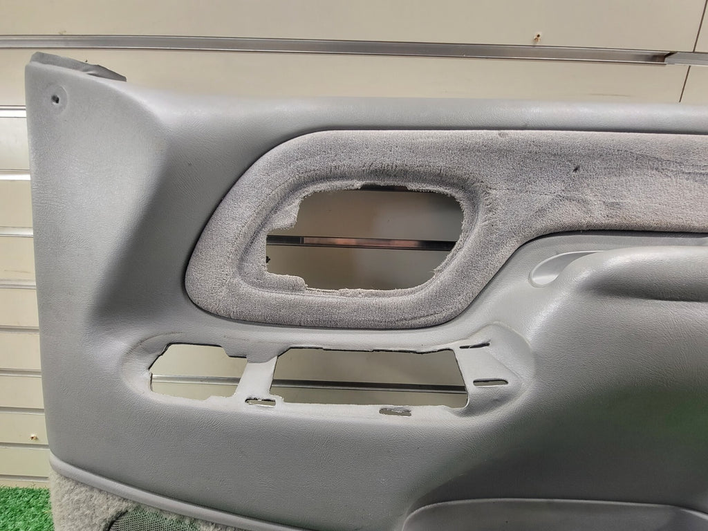 🔥95-99 Chevy GMC Silverado C/K DOOR PANEL Front Passenger Right Gray OEM D2