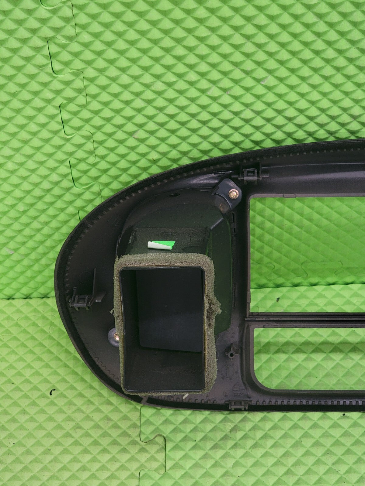 🔥97-03 Ford F150 Center Dash Radio Climate BEZEL Trim Panel Line Dark Tan B1