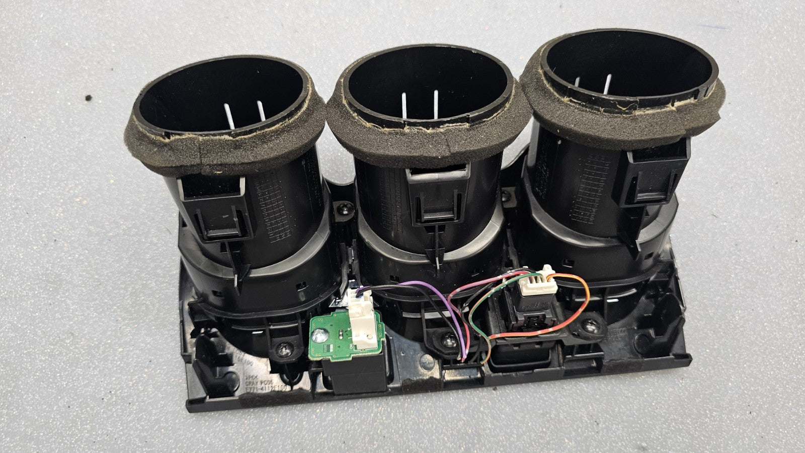 🔥07-12 Nissan ALTIMA Dash Center AIR VENTS w/Hazzard switch Assembly BLACK V10