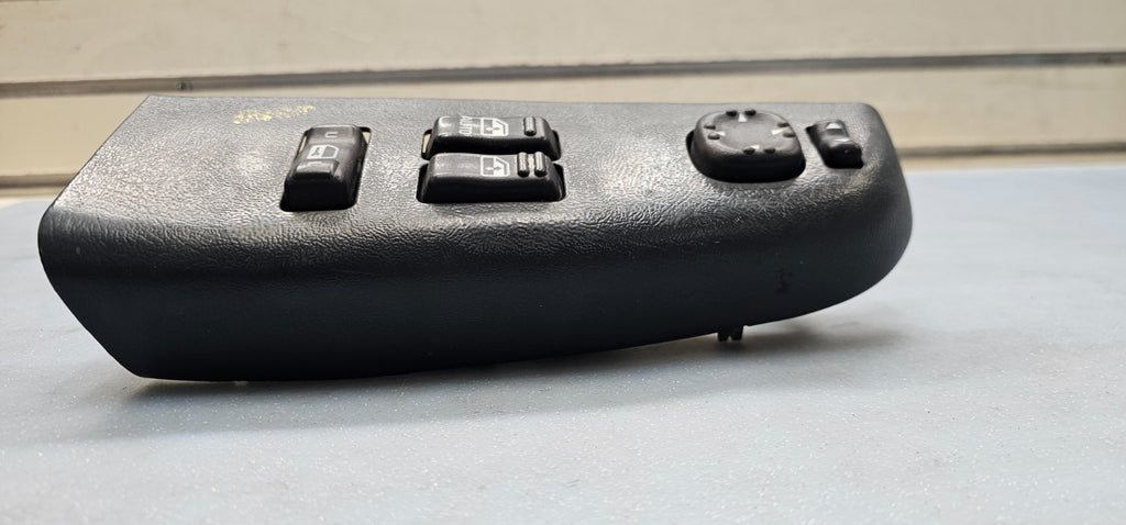 🔥99-02 Silverado SIERRA 2 DOOR LEFT Driver Master Door Window Switch Black WS4