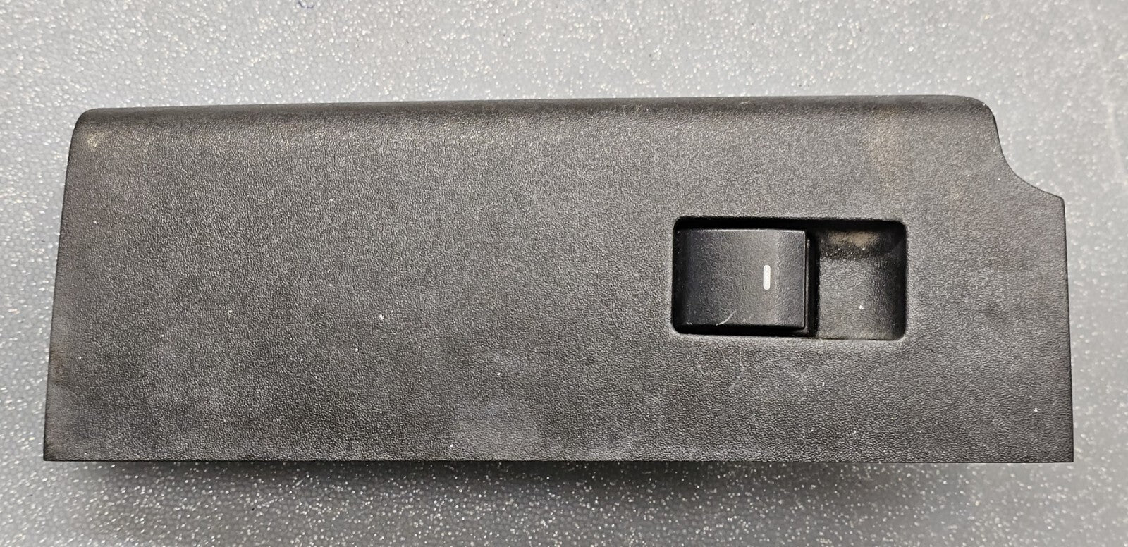 08-12 Escape Focus Front Right Passenger Door Power Window Switch Assembly Black
