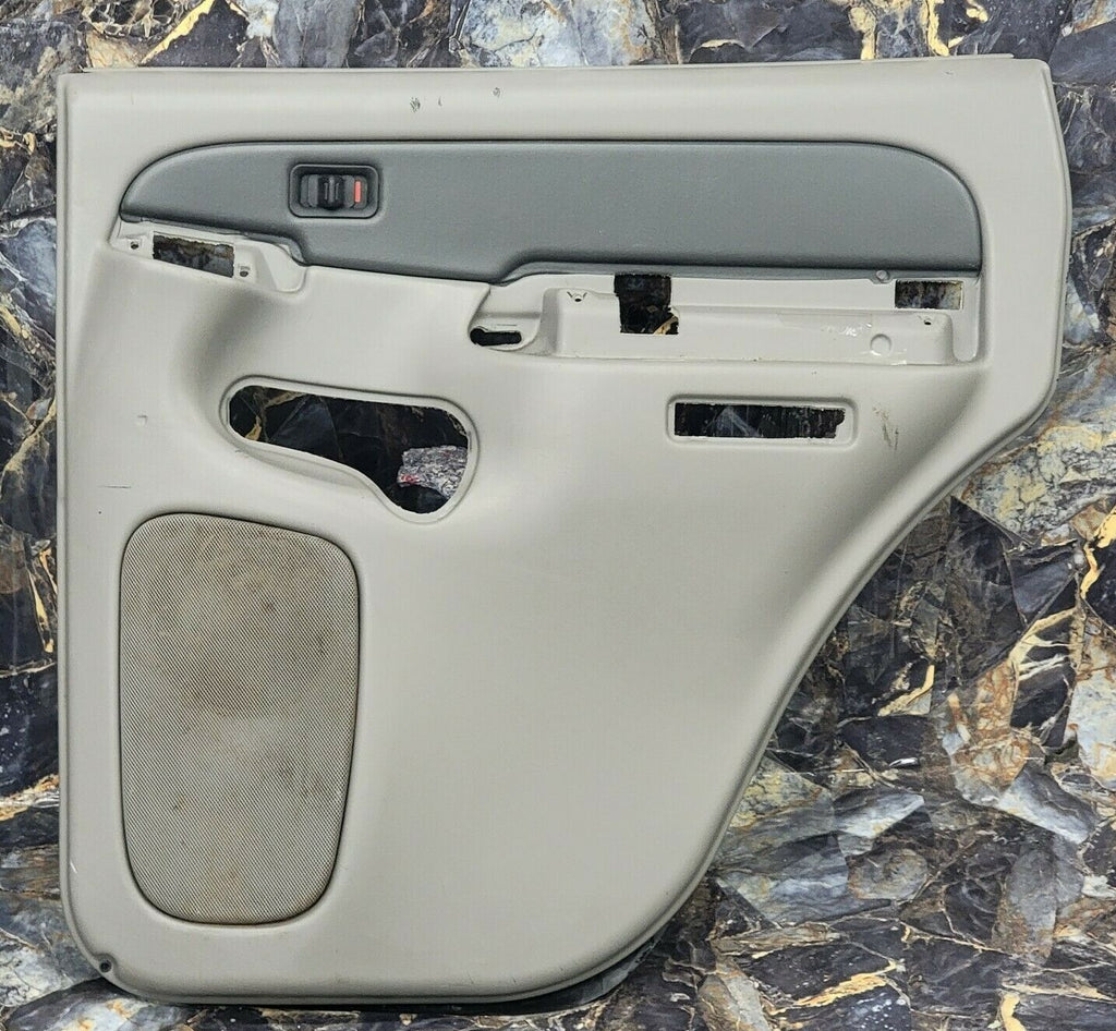 🔥99-06 Silverado SIERRA Door Panel Rear RIGHT /No Arm LIGHT GRAY G-H2 D7