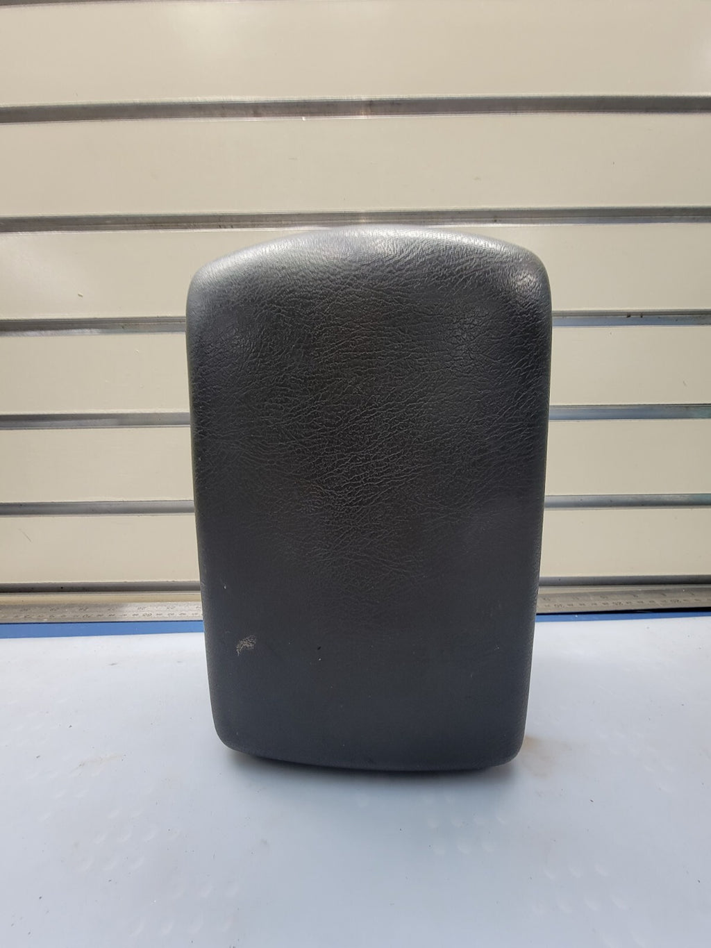 🔥00-04 Nissan Frontier Xterra Center Console Armrest Arm Rest Lid Dark Gray OEM