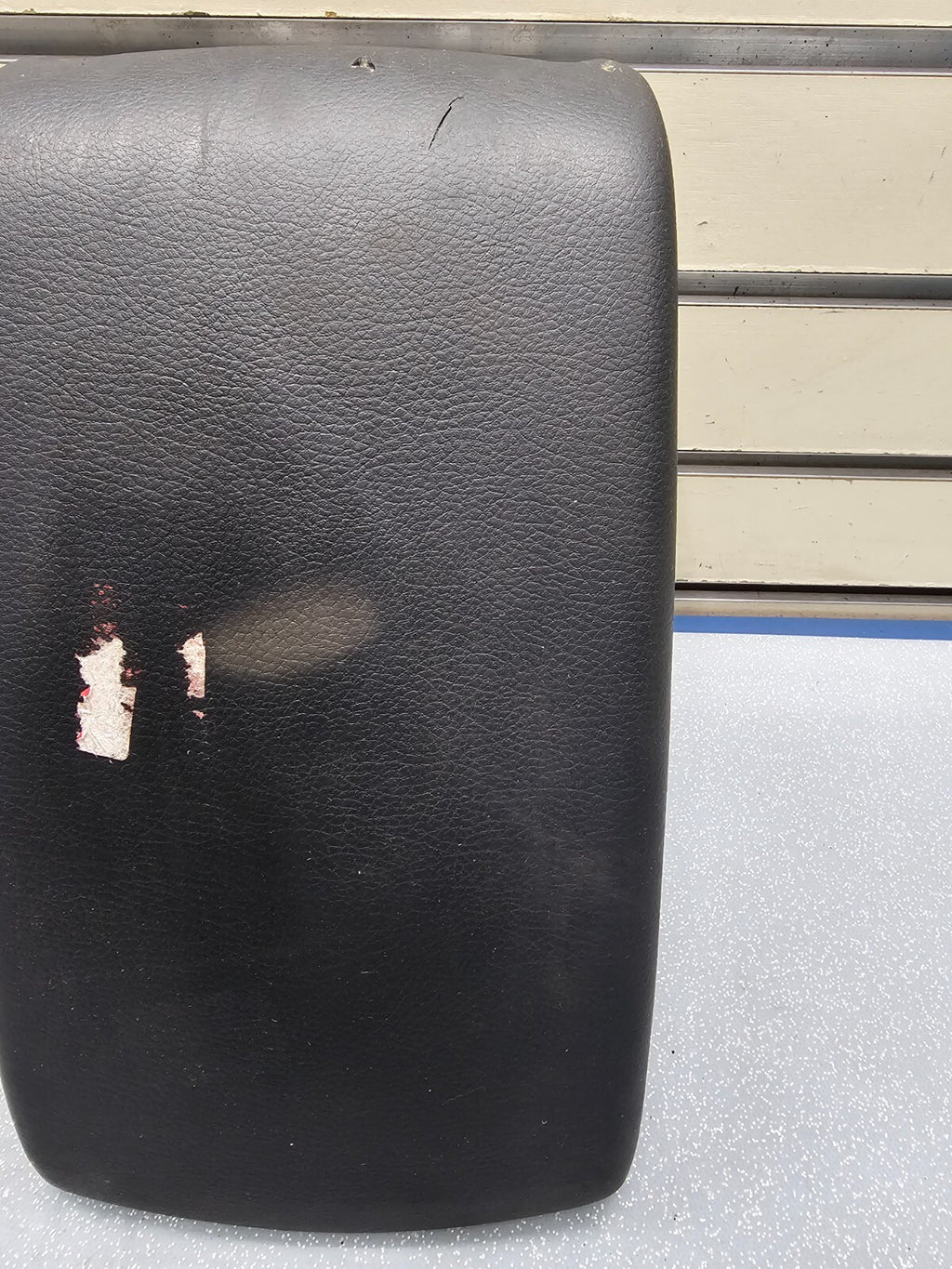 🔥10-13 Mazda 3 Center Console Armrest Lid Leather Cover Top Pad Assembly Black