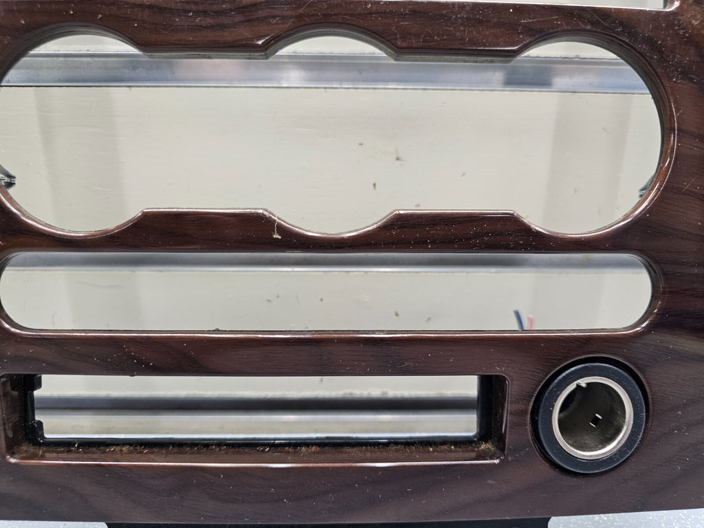 08-09 Taurus Sable Center Dash AM FM Radio Display Climate Bezel Trim Panel Wood