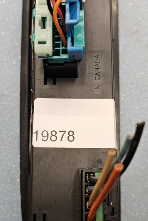 🔥06-09 GMC ENVOY Window Door Switch Front RIGHT Passenger BLACK WS9
