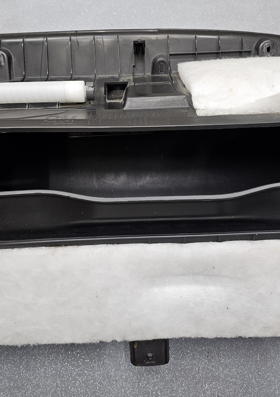 🔥11-16 Chevy Cruze Ebony Dash Glove Box Lid storage Compartment Assembly Black